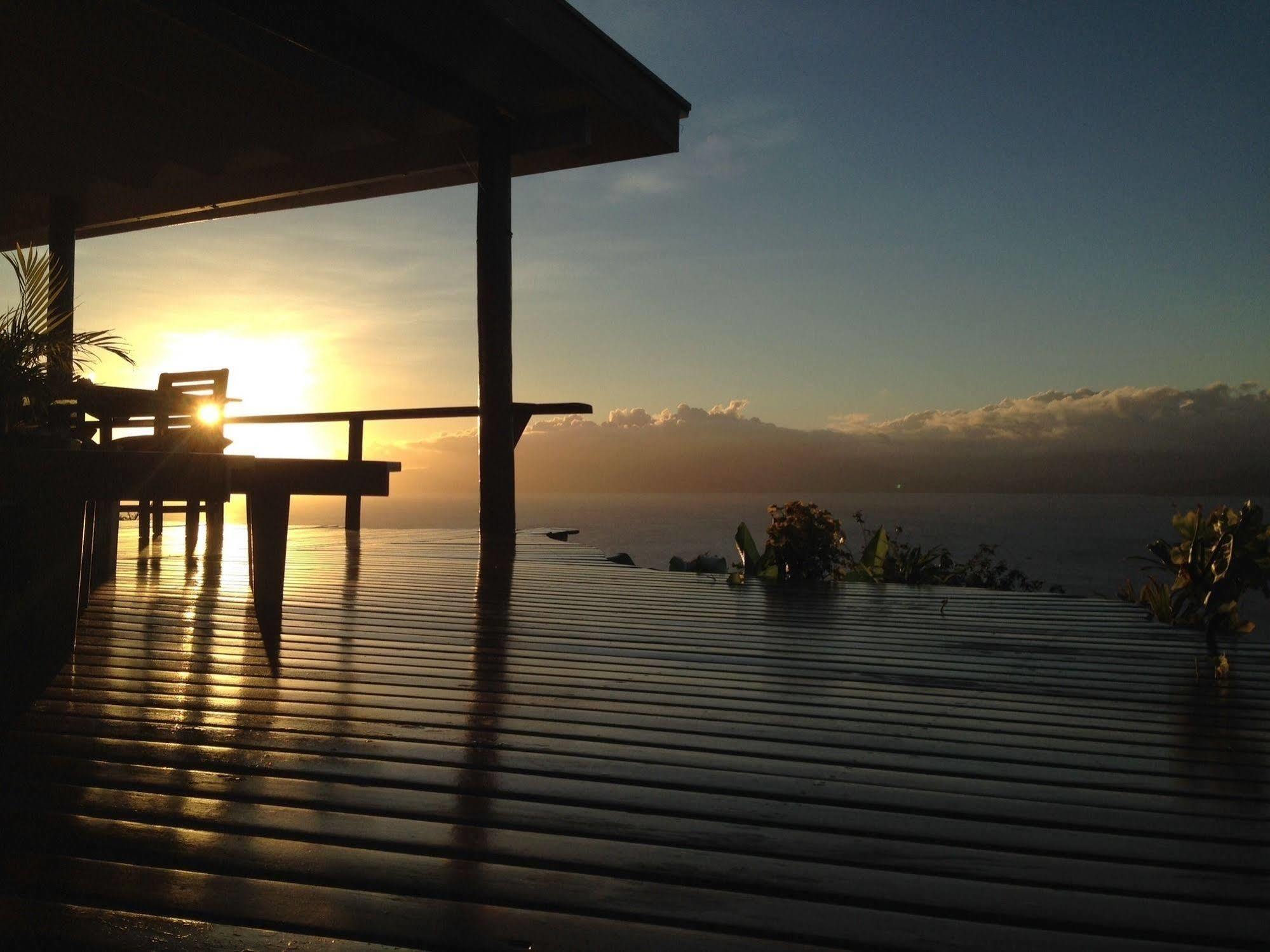 Naveria Heights Lodge Savusavu Exteriér fotografie